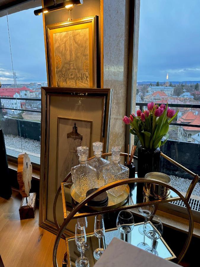 Noir Penthouse Lägenhet Targoviste Exteriör bild