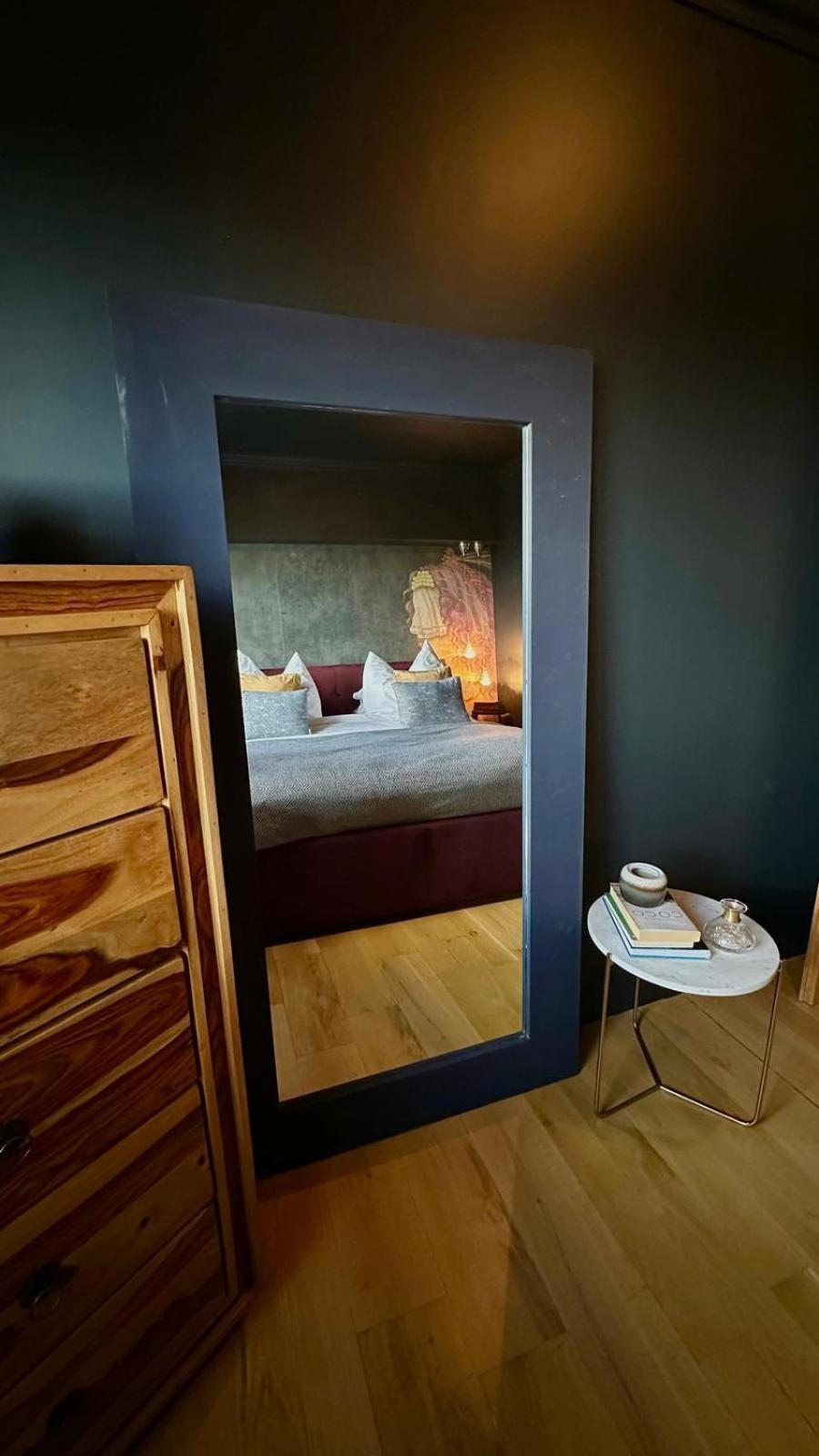 Noir Penthouse Lägenhet Targoviste Exteriör bild